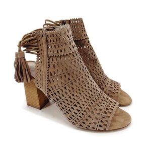 JEFFREY CAMPBELL Ottawa Taupe Suede Sandal Block‎ Heel Open Toe Bootie Tassel 9